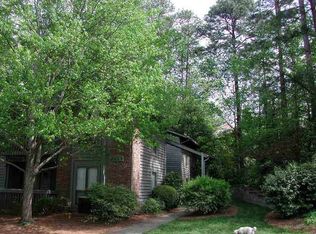 715 Tuxworth Cir, Decatur, GA 30033