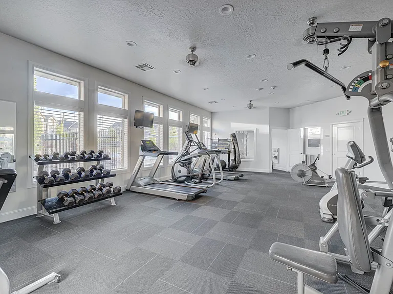Pinnacle Highbury — Photo 14