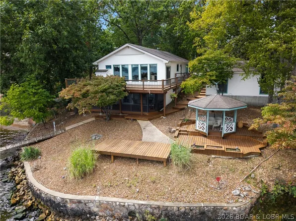 6101 Sioux Trl, Osage Beach, MO 65065
