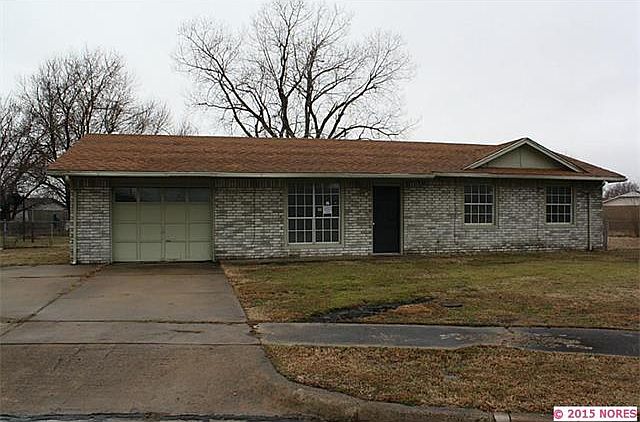 1st image of 316 Heron Cir