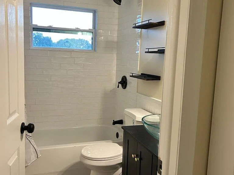 437 Via Palermo Ct — Photo 16