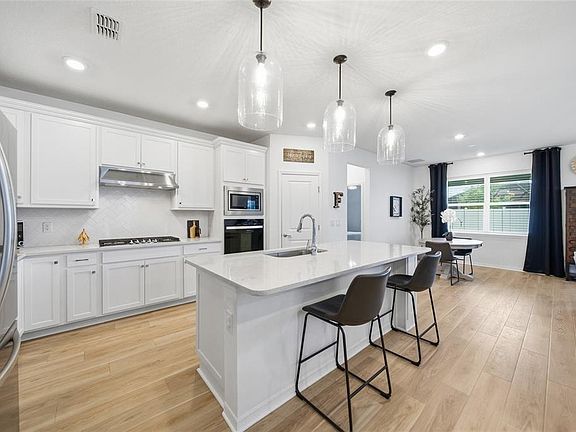3rd image of 3834 MAPLE BAY LANE