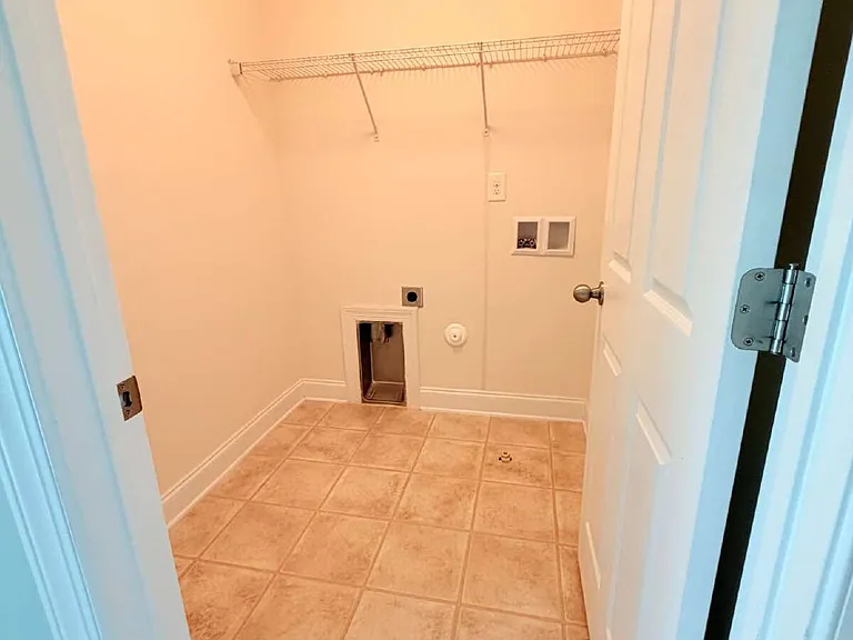 959 Silver Leaf Dr — Photo 16