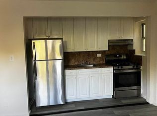 135 Highland Ave #1A, Staten Island, NY 10301