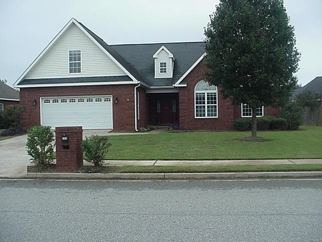 1st image of 114 Dovecot Dr