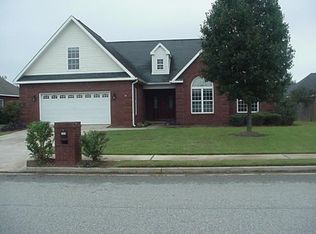 114 Dovecot Dr, Warner Robins, GA 31088