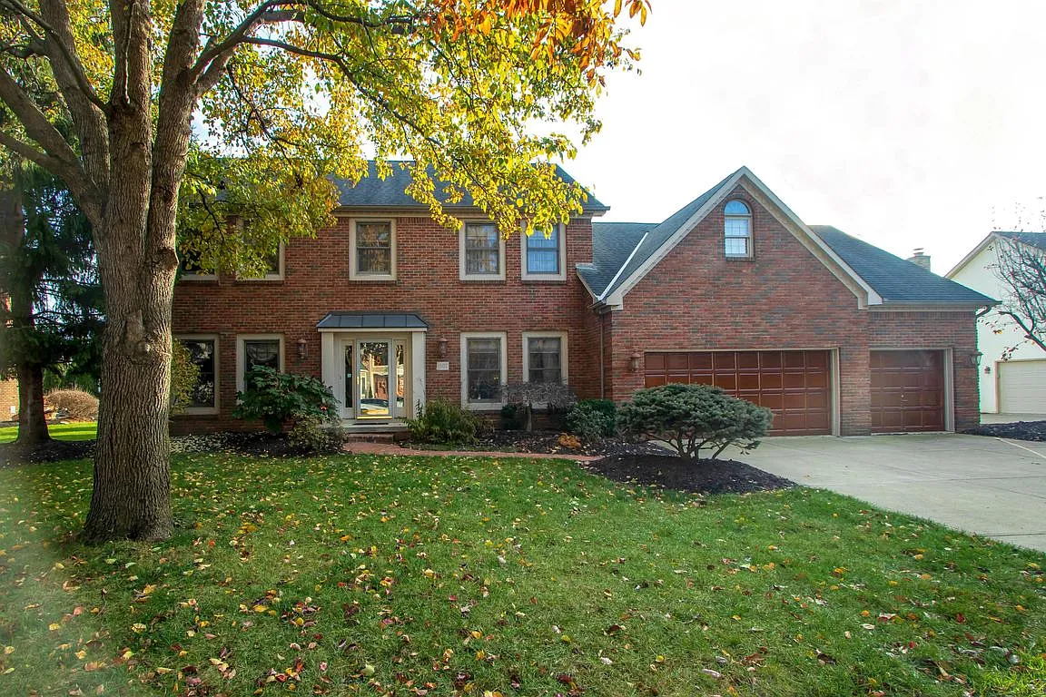 1107 Fishermans Dr photo 1