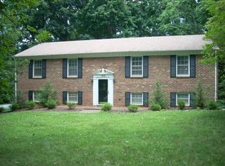 102 Ramblewood Rd, Forest, VA 24551