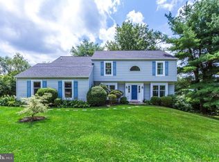 108 Heather Hill Dr, Downingtown, PA 19335