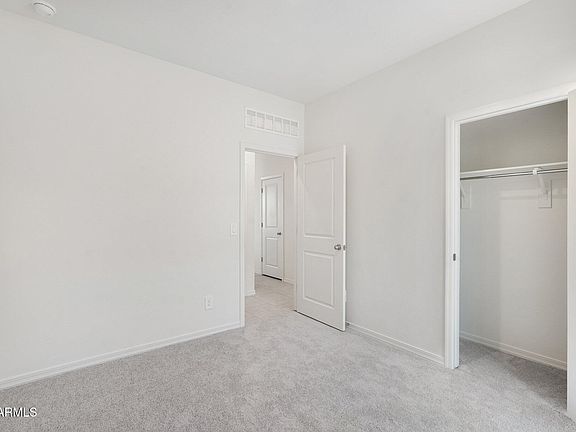 5th image of 10140 W DEVONSHIRE Avenue
