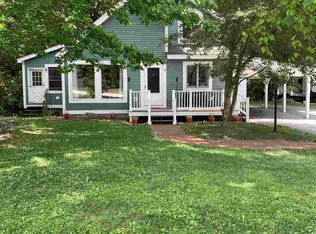 9 River Rdg, Plymouth, NH 03264