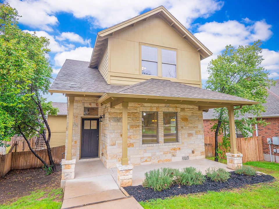 1st image of 131 Village Park Dr