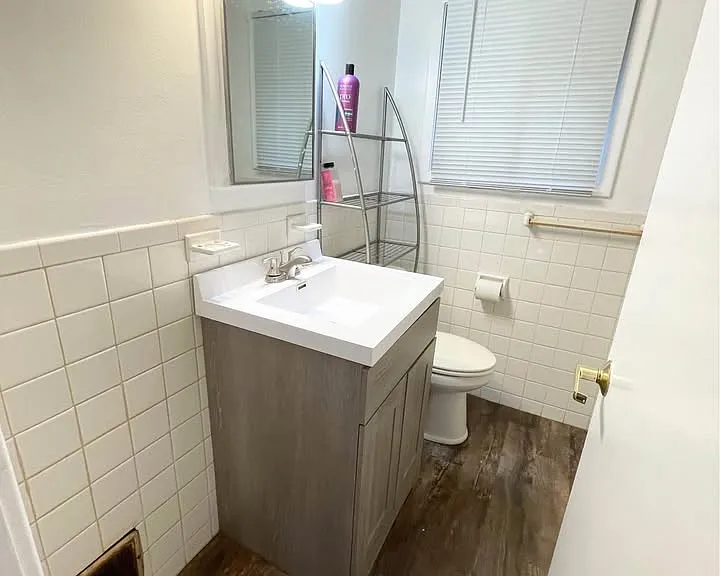 4669 Monroe St NE — Photo 8