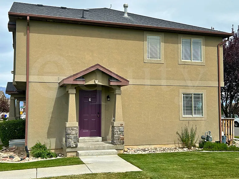 8045 N Plum Creek Dr #4 — Photo 2