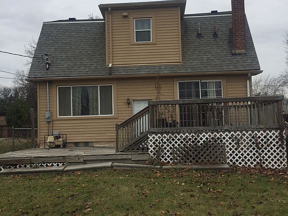 2nd image of 28820 Wexford Dr
