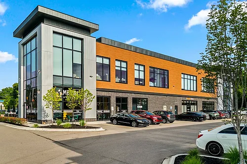 Trio Apartments Photo 1