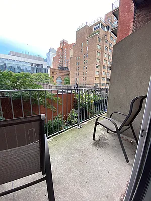 Rented by Douglas Elliman | media 35