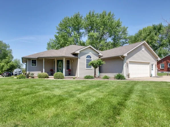 5139 Columbus Rd, Quincy, IL 62305