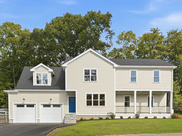 27 Geraldine Dr, Norwood, MA 02062