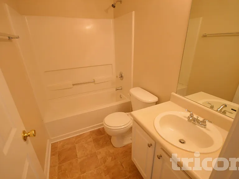 45 Creekview Blvd — Photo 5