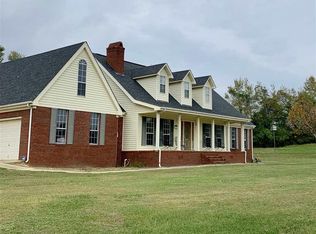 1137 Narrow Ln, Clanton, AL 35045