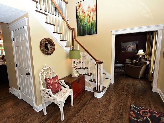 4th image of 62 Prescott Dr