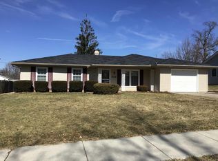 4323 Encino Dr, Fort Wayne, IN 46816