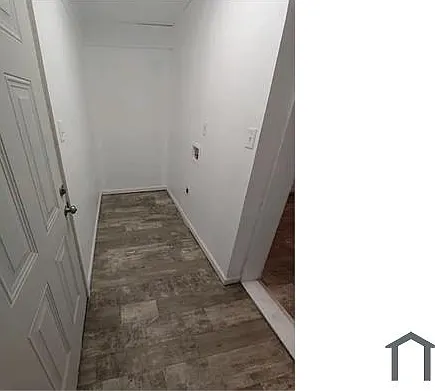1114 Henderson Ave — Photo 4