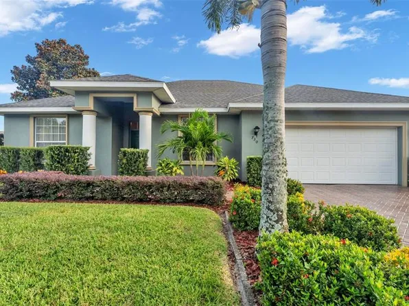 730 Country Walk Cv, Eagle Lake, FL 33839