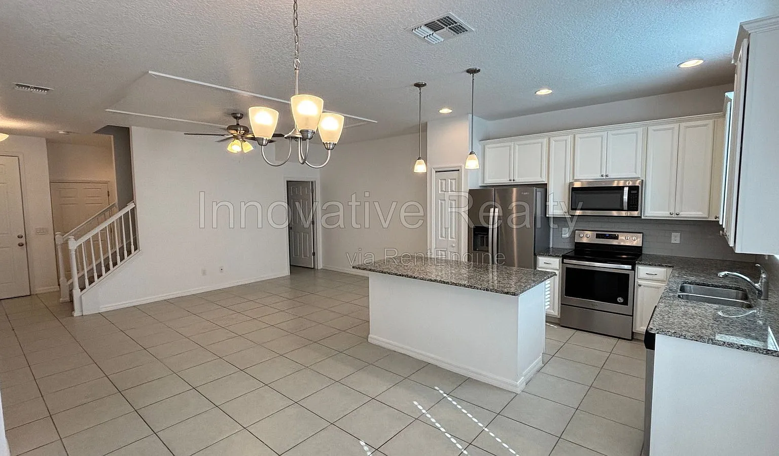 3 bed, 2.5 bath, 1648 sqft, $2,195 — Photo 3