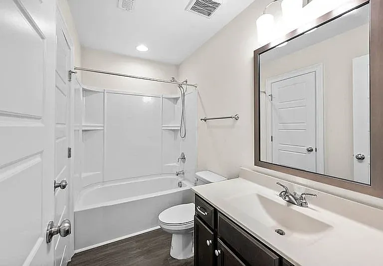 1184 Brown Velvet Ln — Photo 15