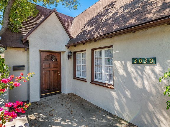 3rd image of 3030 Altura Ave