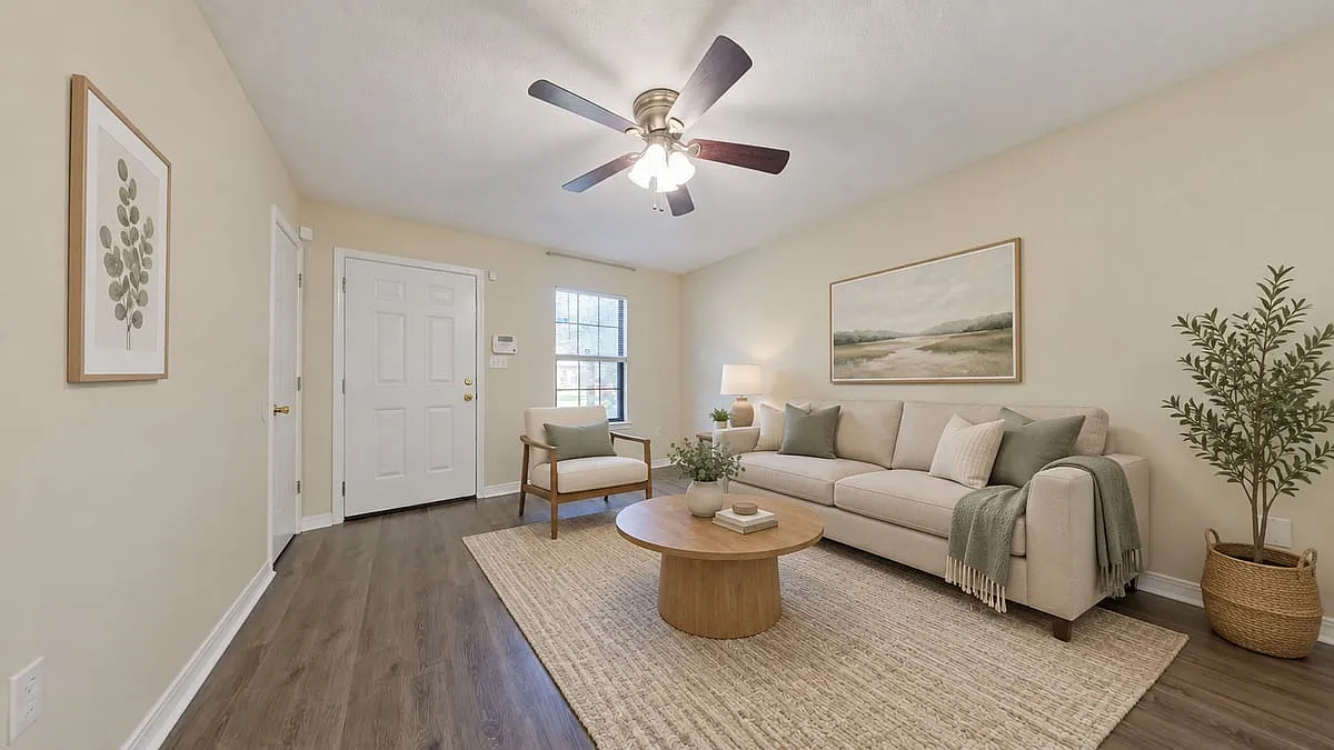 120 Patton St — Photo 4