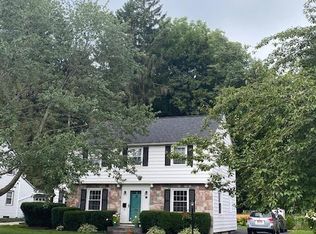 94 Commodore Pkwy, Rochester, NY 14625