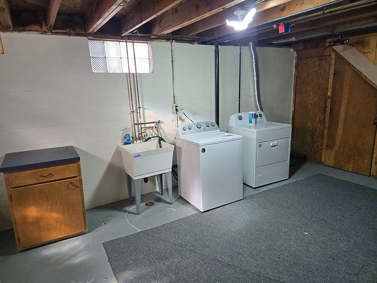 2723 Priscilla Ave — Photo 39