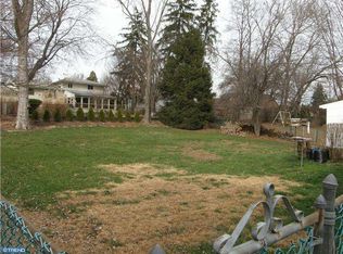 136 Hancock Rd, Warminster, PA 18974