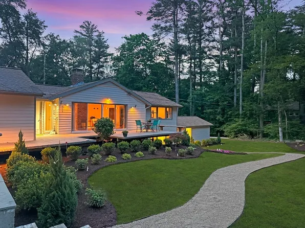 85 The Valley Rd, Concord, MA 01742