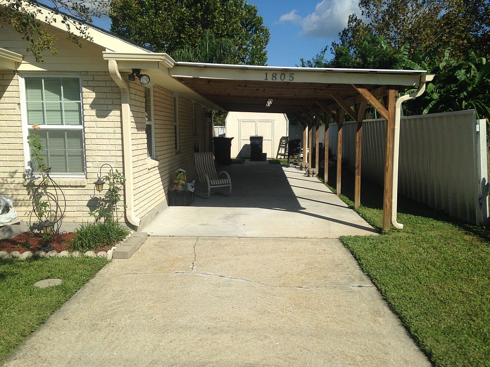 1st image of 1805 Heights Dr