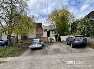 3059 NE Pacific St, Portland, OR 97232