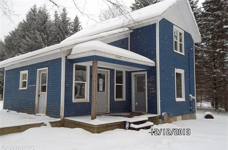 1st image of 3947 121st Ave