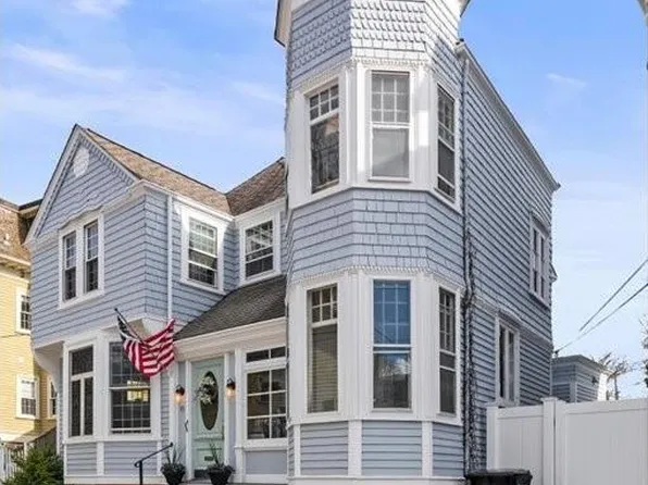 43 Howard St, Newport, RI 02840