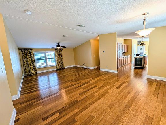 5th image of 3969 Oak Terrace Rd