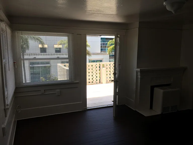 1915 4th Ave #9 — Photo 7