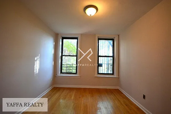 Rented by Yaffa Realty LLC | media 20