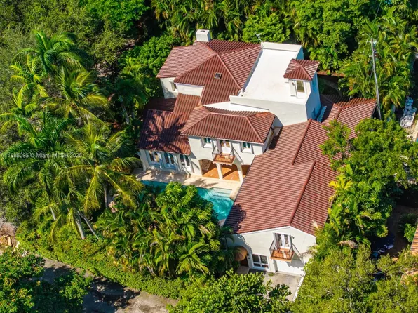 225 Alesio Ave, Coral Gables, FL 33134