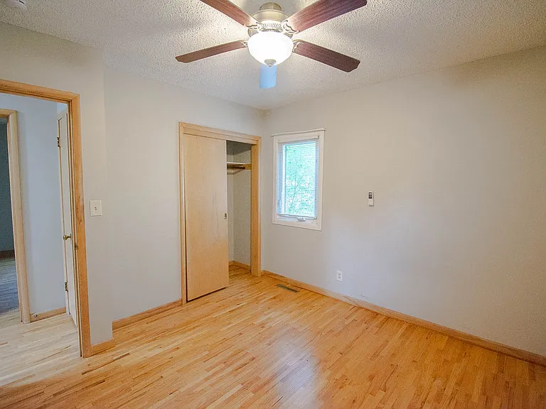 1438 15th Ave NW — Photo 10