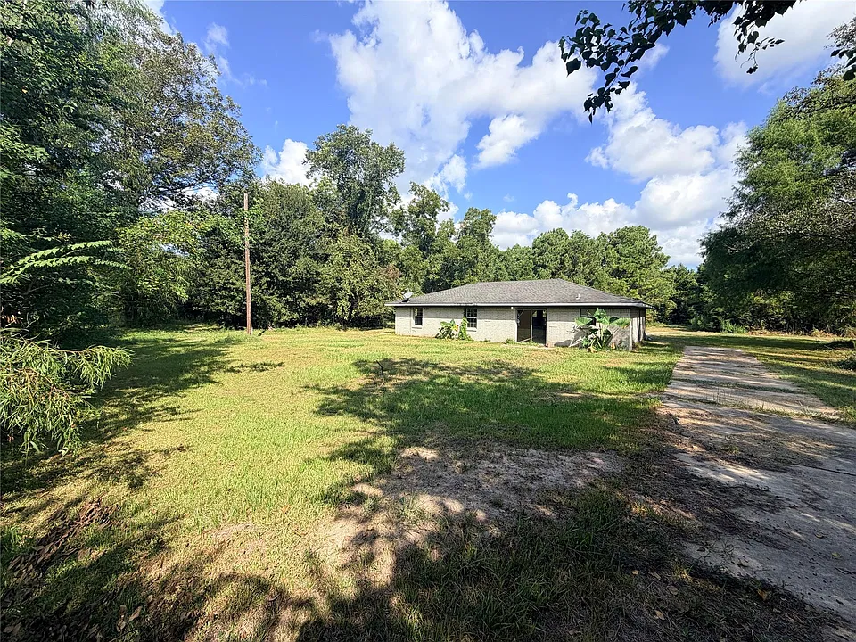 15915 Jennings Rd