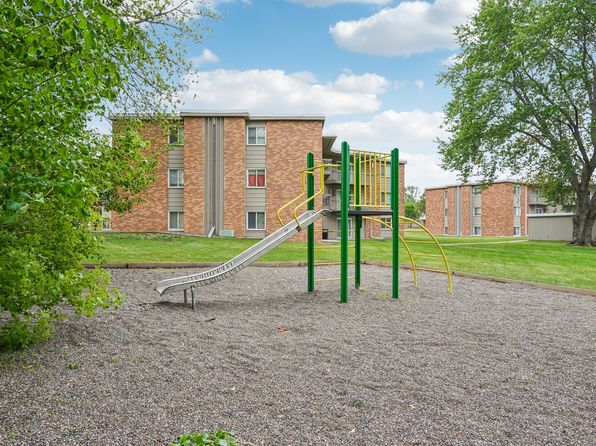 2061 McKnight Rd N #2253-207