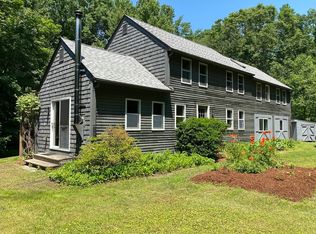 26 Gunn Rd, Montague, MA 01351