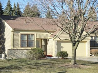 6516 Springtree Ln, Lansing, MI 48917